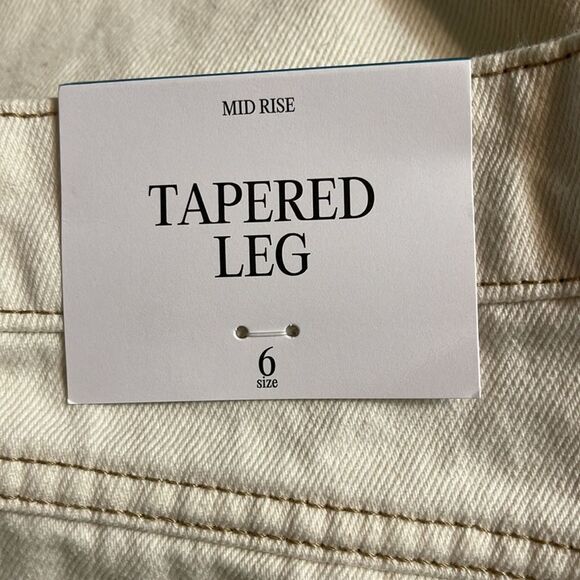 Women's High-Rise Overlap Waist Straight Leg Jeans - Future Collective - Picture 8 of 8